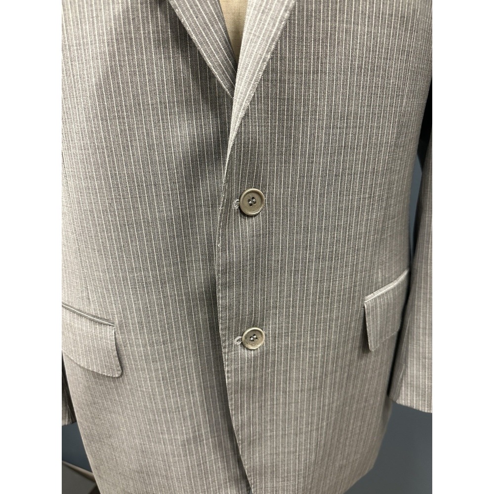 Canali Men's 40R Gray Pinstripe Blazer Sport Coat 100%‎ Wool Italy - Picture 6 of 16